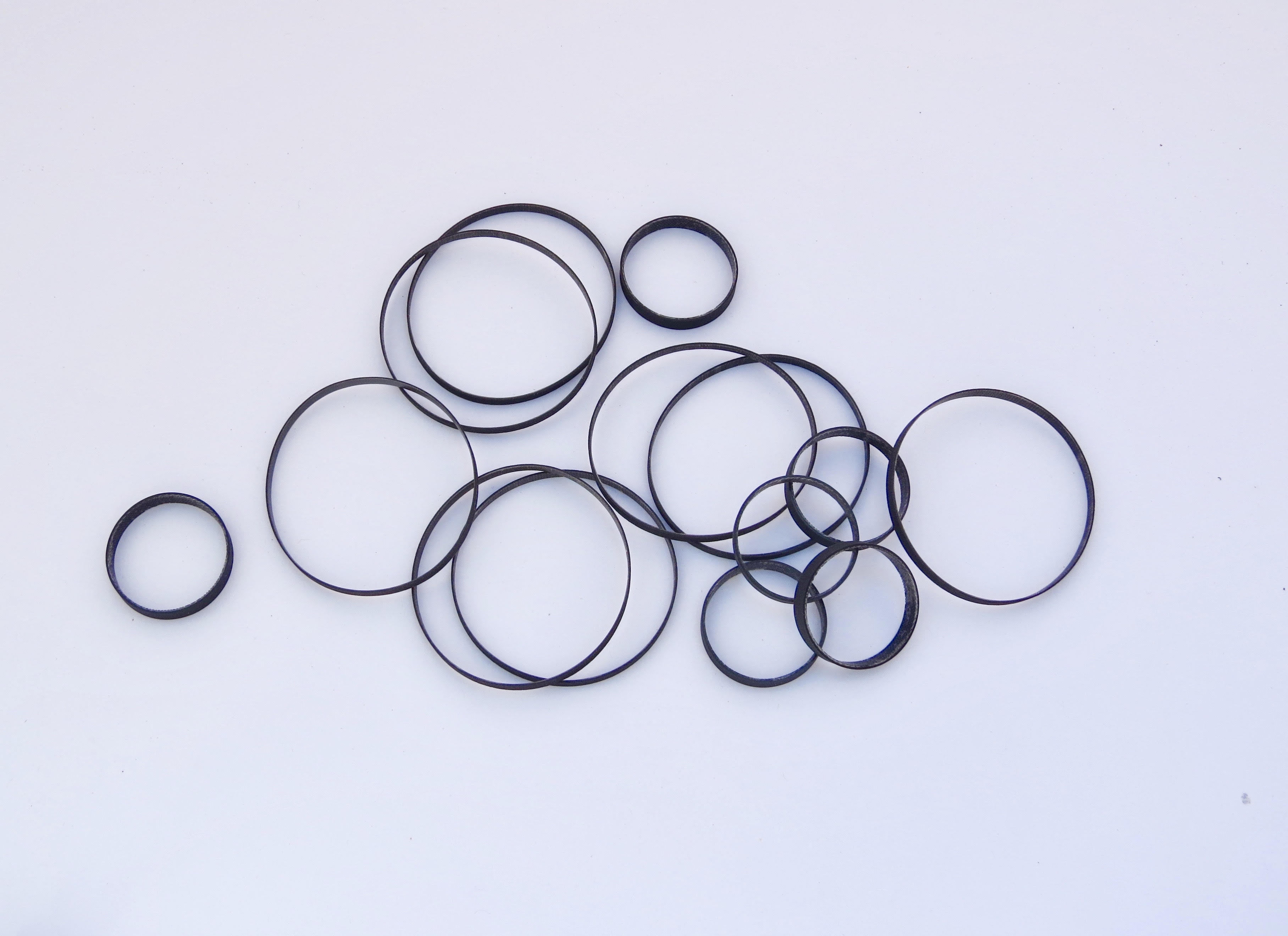 Truly Endless Flat Belt to Universal Systems Inc.